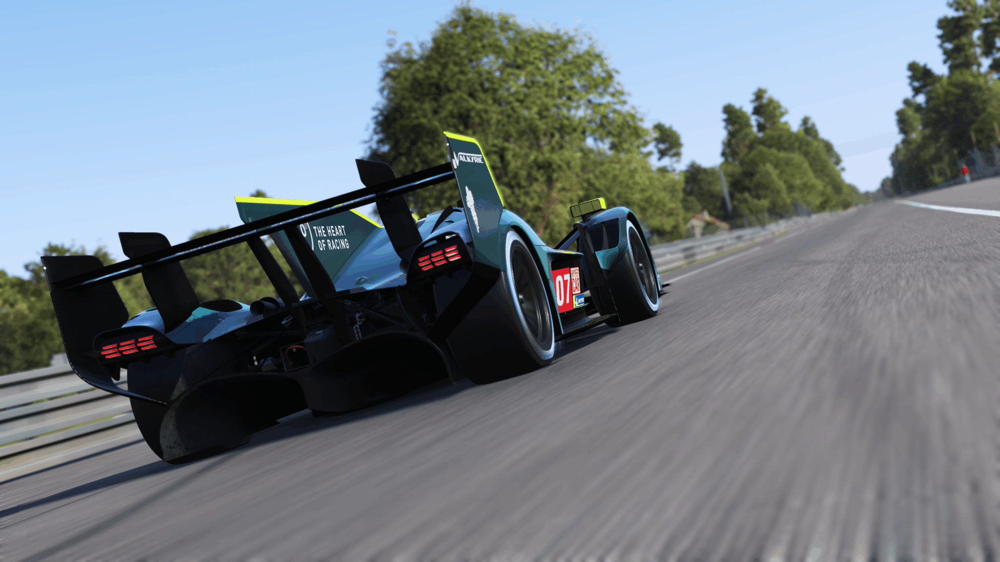 Aston Martin Valkyrie AMR